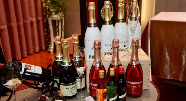 如何經(jīng)營紅酒批發(fā)生意? 如何經(jīng)營紅酒批發(fā)生意?